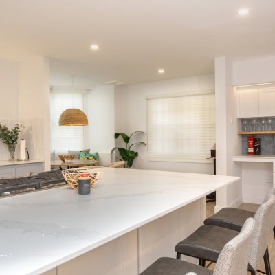 2-kitchen-view