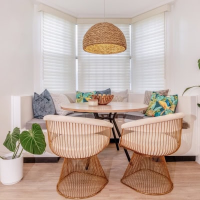 3-breakfast-nook