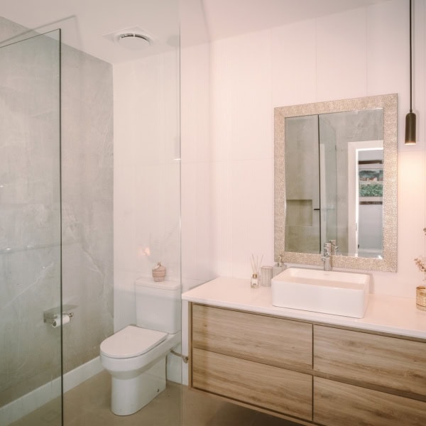 ems-bathroom-edit